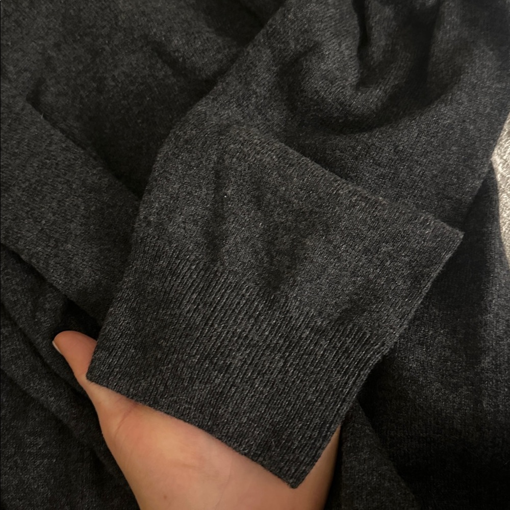 Gray Turtleneck Sweater Vince - Picture 7 of 7